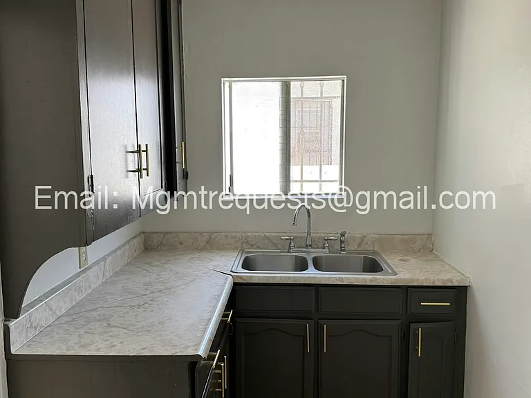 6212 Orchard Ave #6212 — Photo 5