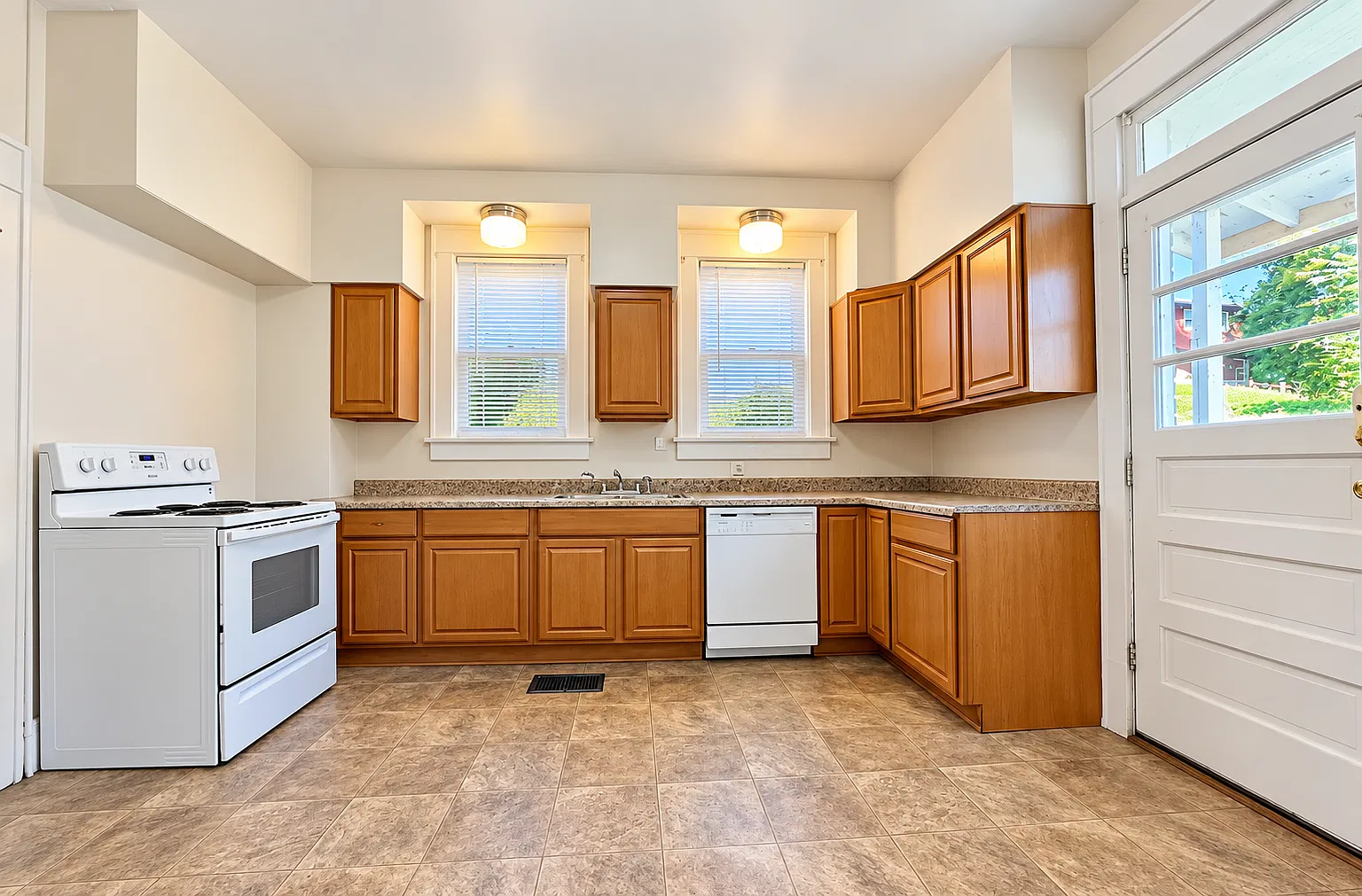 771 Willey Street - 1 — Photo 3