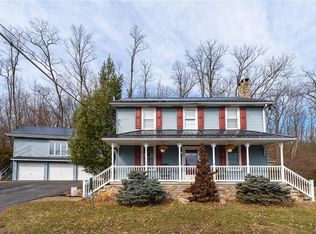 291 Golf Rd W, Tamaqua, PA 18252