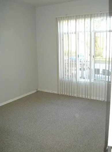 2 bed, 900 sqft, $2,250 — Photo 3