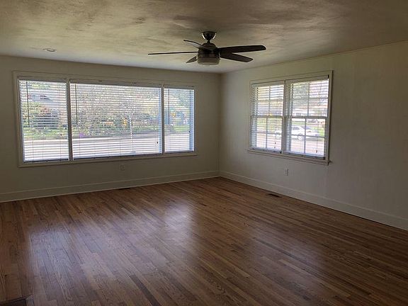 3rd image of 1001 NW 45th St