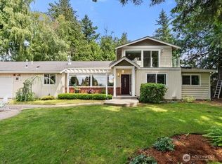 135 SW 192nd St, Normandy Park, WA 98166