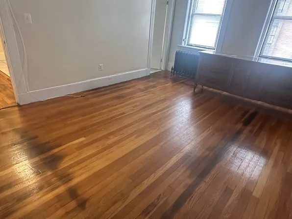 39 Hemenway St APT 23A, Boston, MA 02115