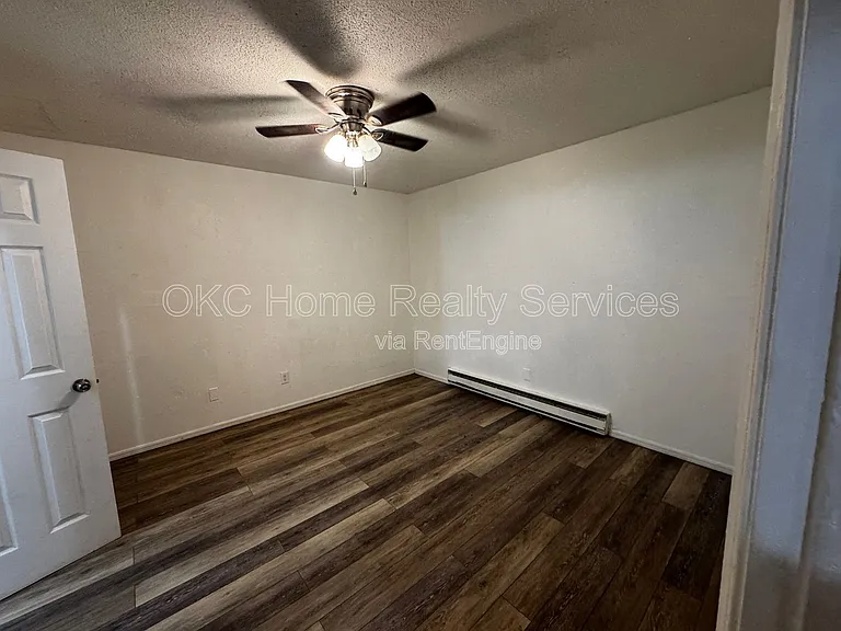 2502 NW 35th St #3S — Photo 7