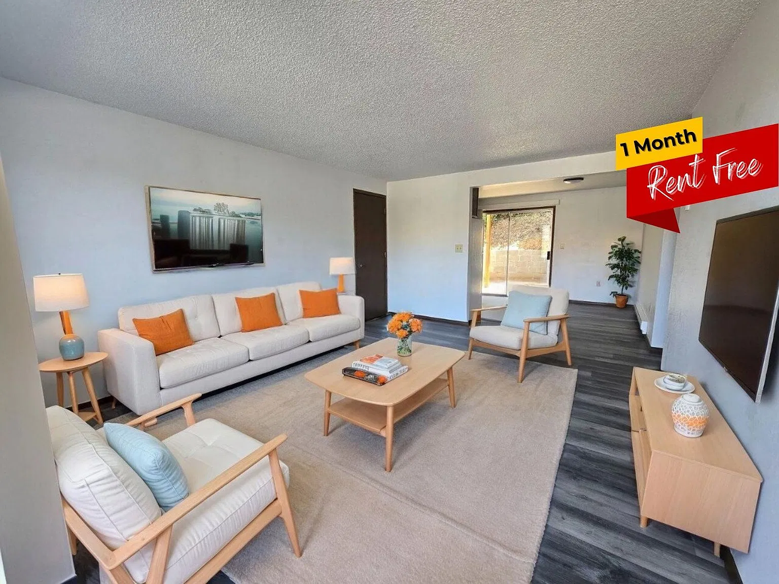 2 bed, 1.0 bath, $1,150 — Photo 1