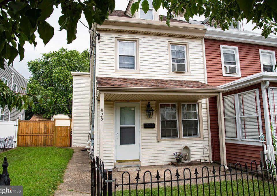 1st image of 825 Garden St