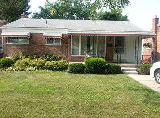 28682 Leona St, Garden City, MI 48135