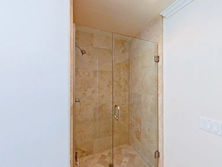 5 Avenida Brio — Photo 14