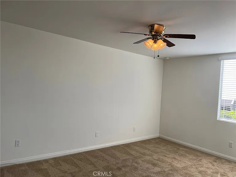 6542 Ocean Crest Dr — Photo 16
