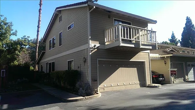 1108 Kayellen Ct photo 1
