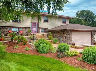 7948 NW 100th St, Grimes, IA 50111