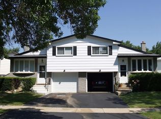 1510 E Jane Ave, Arlington Heights, IL 60004