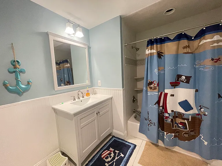 31 Parkway — Photo 15