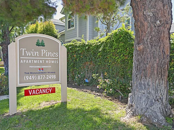 Twin Pines, 2567 Orange Ave APT B3, Costa Mesa, CA 92627
