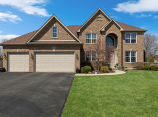 1222 Village Rd, Crystal Lake, IL 60014