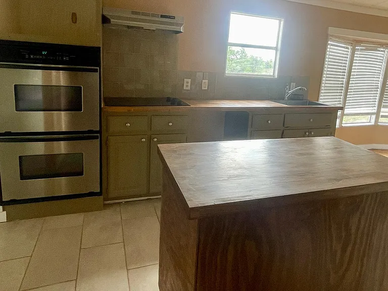 7274 N FM 148 — Photo 5