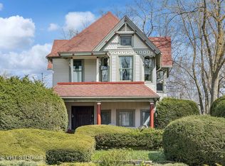 420 N Ridgeland Ave, Oak Park, IL 60302