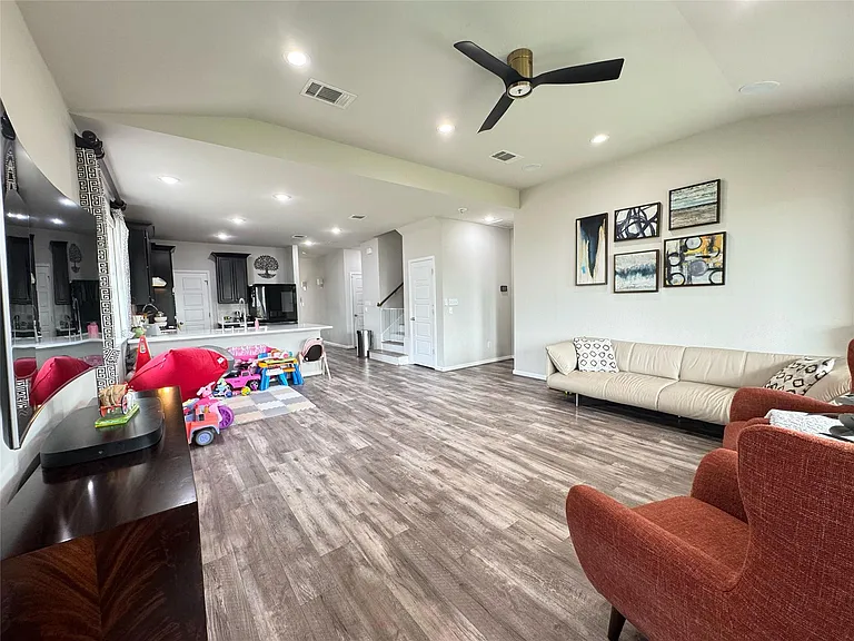 1529 Carlene Pruett St — Photo 10