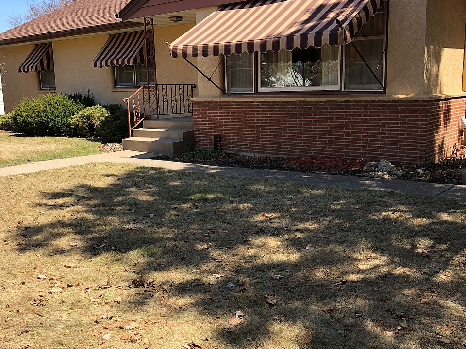 1st image of 1430 10th Ave N
