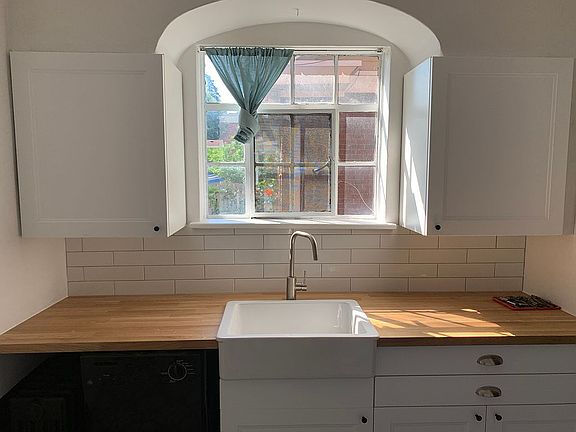 Kitchen - Newly Renovated