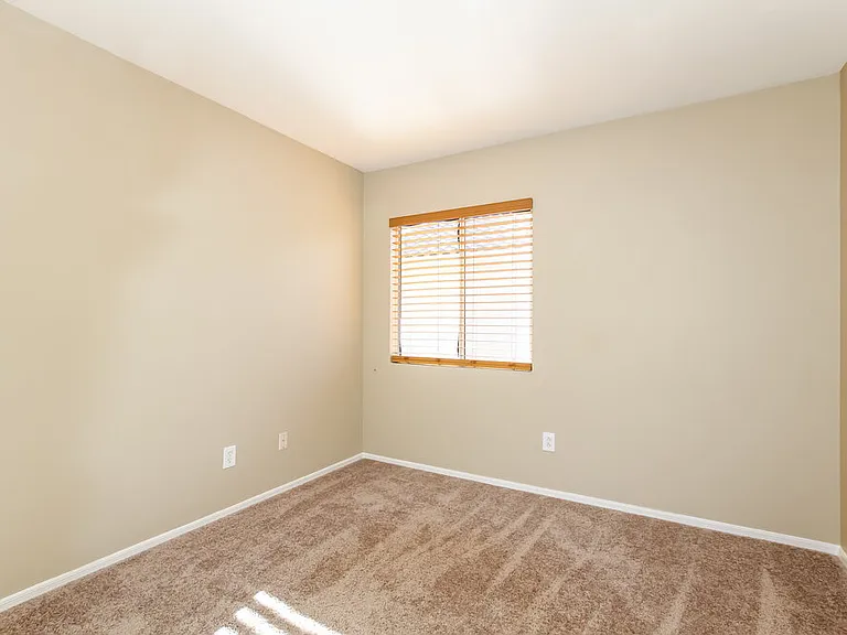 12649 W Shaw Butte Dr — Photo 11