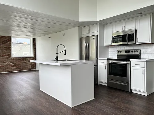 288 Cumberland St #300 Photo 1