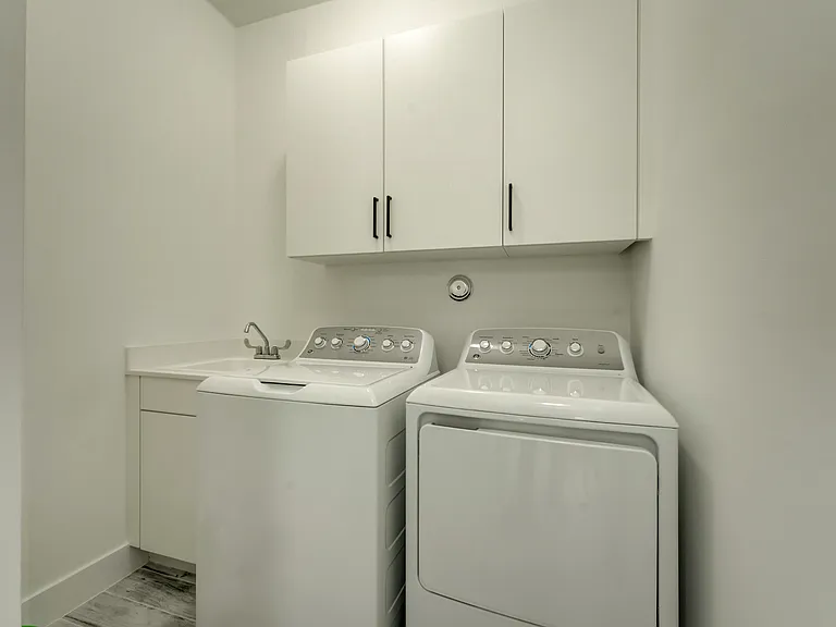 16234 Sea Turtle Pl — Photo 32