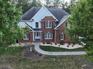 560 Old White Dr, Lewisburg, WV 24901