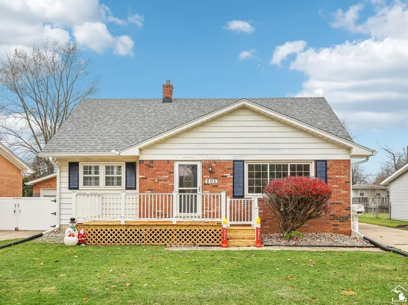 805 Lavender St, Monroe, MI 48162