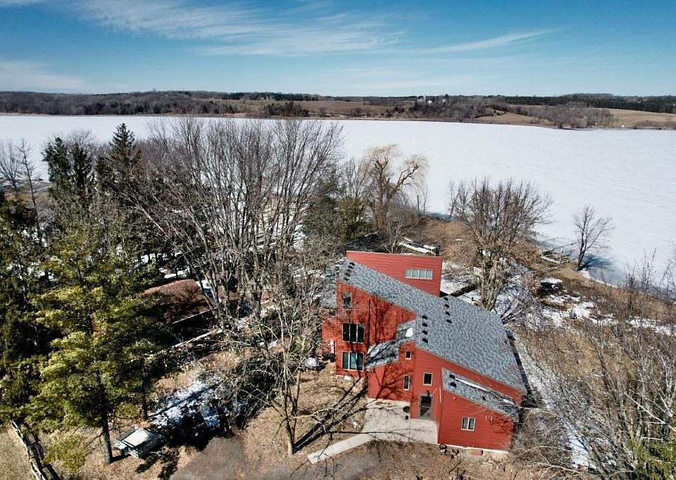 1st image of 19512 Two Rivers Rd