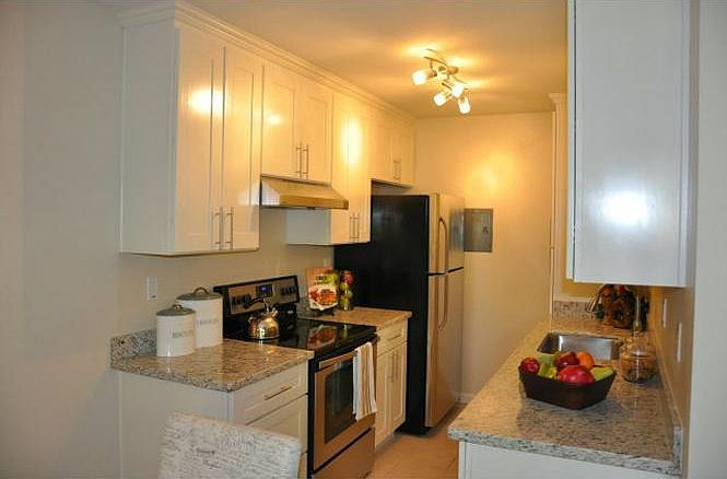 1st image of 767 N Fair Oaks Ave APT 2