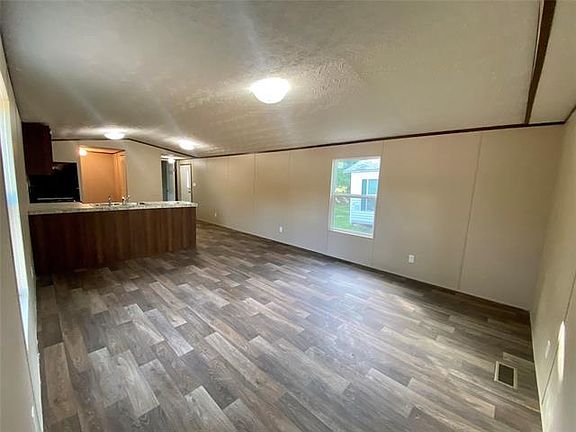 5th image of 8109 Fawn Cir