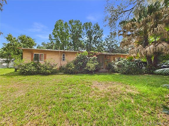 3rd image of 2931 S Buckley Point