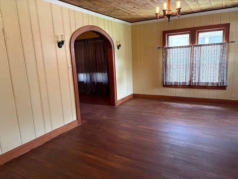 828 W Gandy St — Photo 6