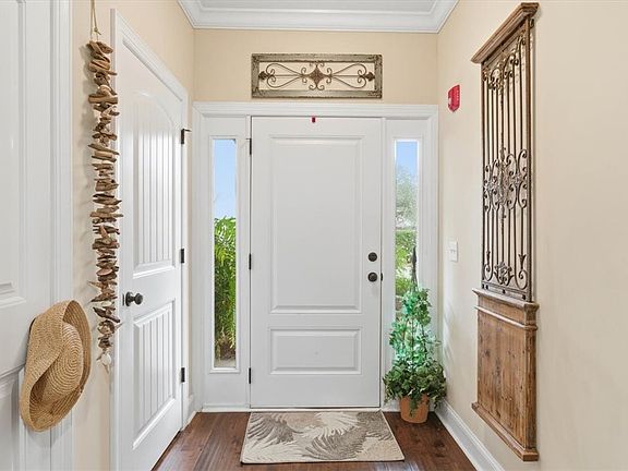 4th image of 502 Reserve Ln