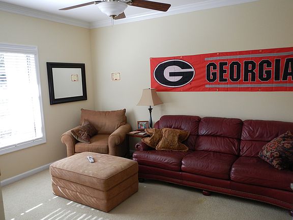 5th image of 2114 River Green Dr NW