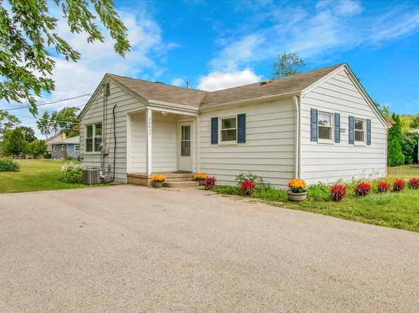 20634 W Siena Dr, Lake Villa, IL 60046