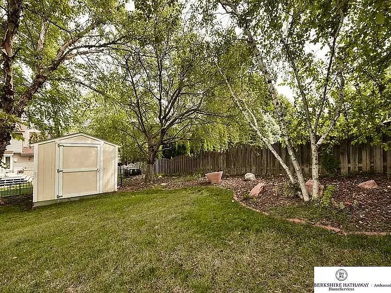 13442 Sherwood Ave — Photo 46