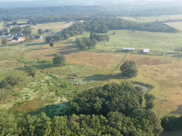 E Republican Rd, Greenbrier, AR 72058