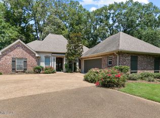 115 Bear Creek Ct, Canton, MS 39046