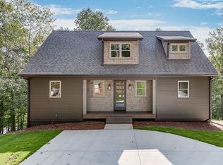6964 Dee Ln, Murrayville, GA
