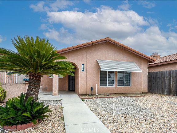 2nd image of 465 Camino Grande