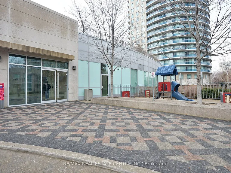 90 Absolute Ave #205 — Photo 42