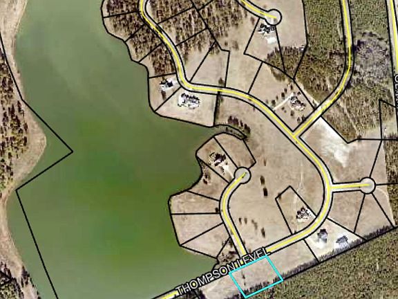 2nd image of 2 Thompson Level Rd