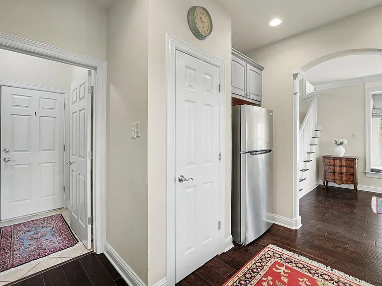 3800 Bailey Ln #F-1 — Photo 17