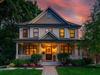 525 Meadow Ln, Libertyville, IL, 60048