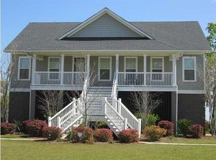 4251 Jacobs Point Ct, Ravenel, SC 29470