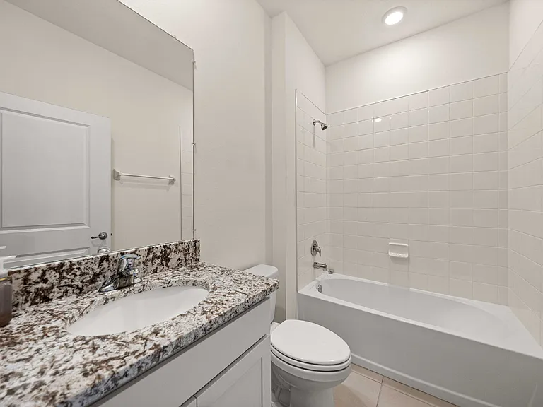5360 NW 46th Lane Rd — Photo 15