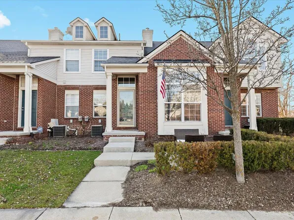 32104 Alexa Dr #1, Commerce Township, MI 48390