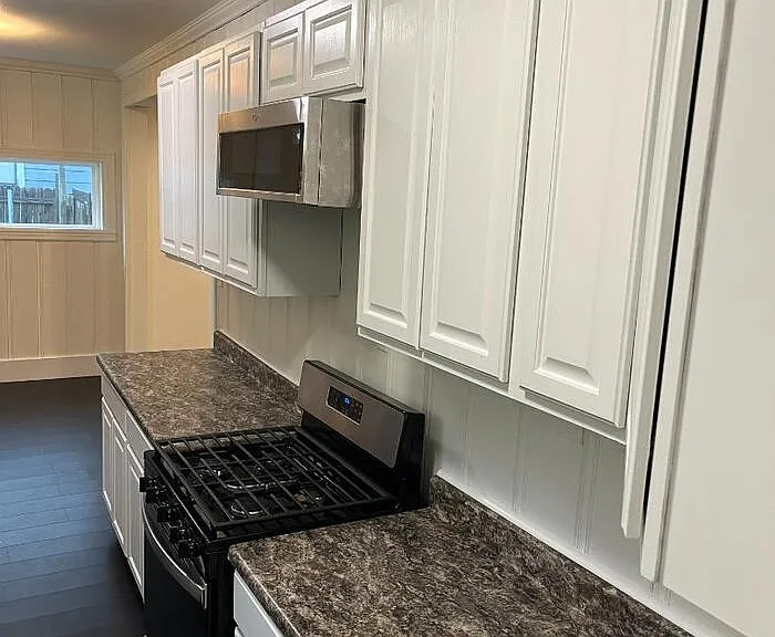 1515 W Woodard St — Photo 9